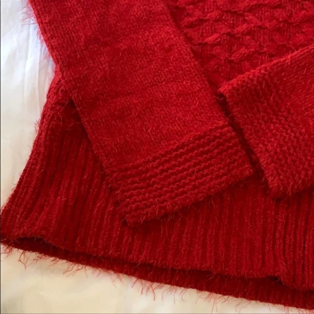 Anthropologie sleeping on snow red Torridon chunky cable eyelash knit sweater S - Picture 7 of 12